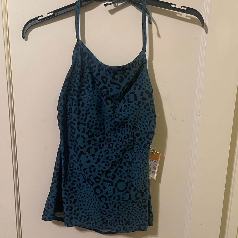 NWT. Kona Sol swim top. Teal with leopard print. Size medium.